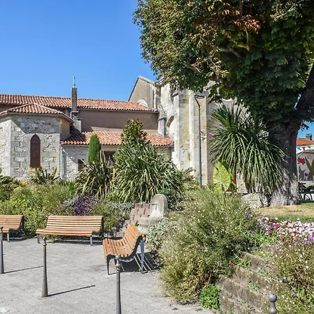 Apartmán Lovely In Saint-georges-de-didon *